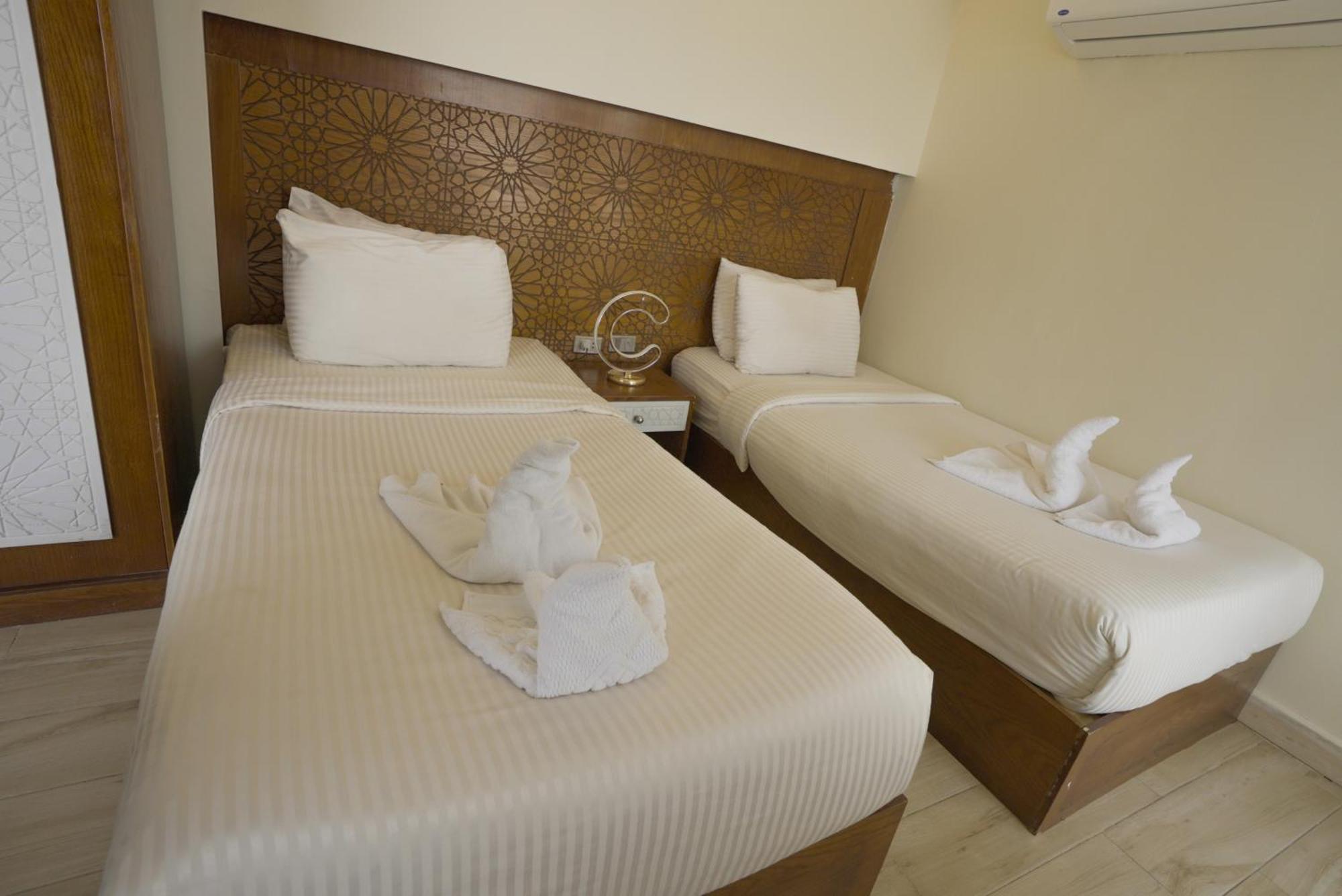 Queen Cleopatra Pyramids Hotel Kaherah Luaran gambar