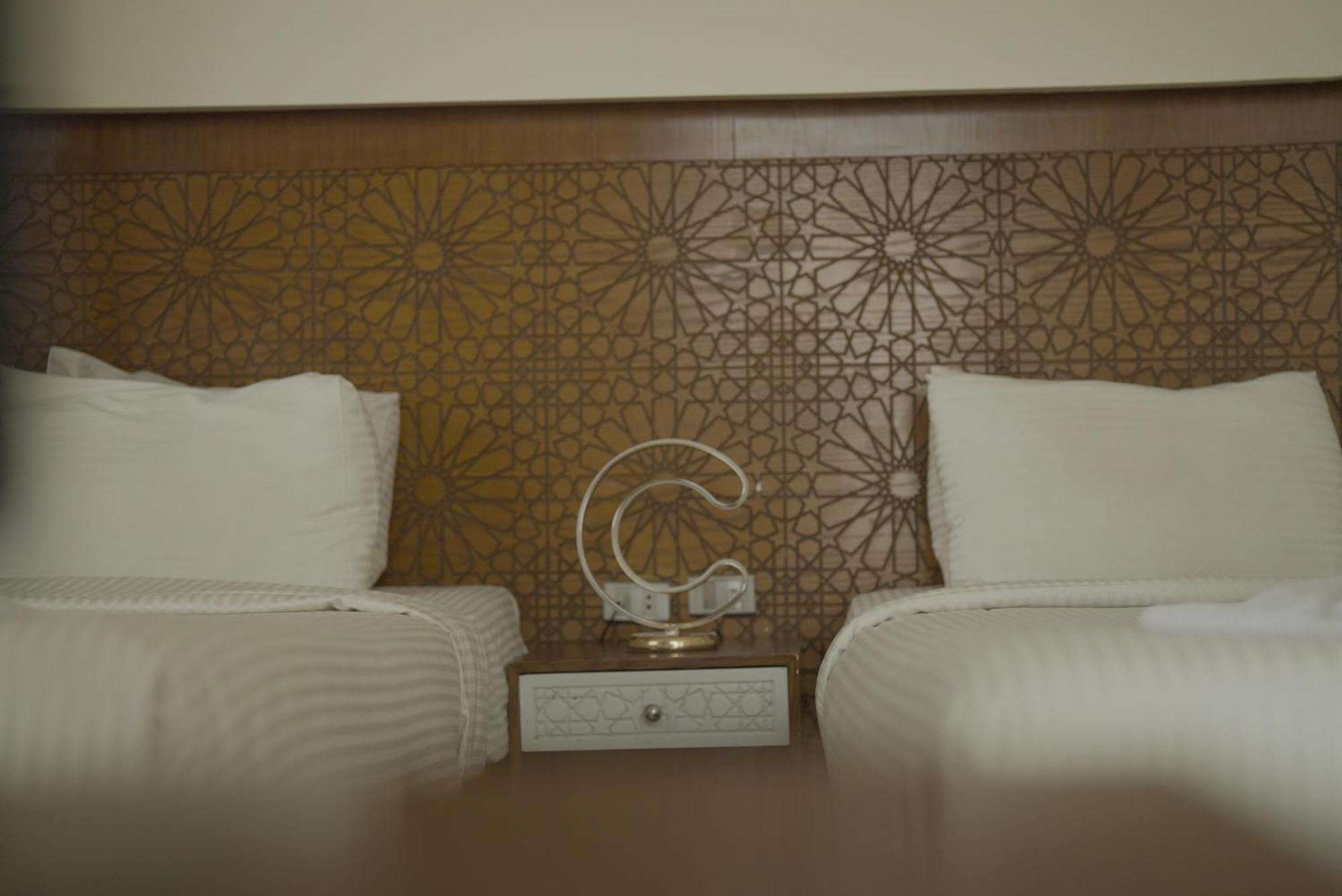 Queen Cleopatra Pyramids Hotel Kaherah Luaran gambar